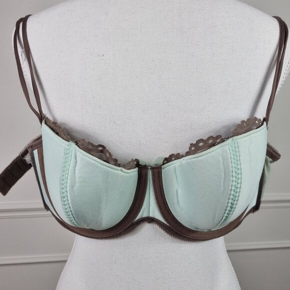 b.tempt'd Padded Lace Bra Size 34DD - Picture 7 of 10